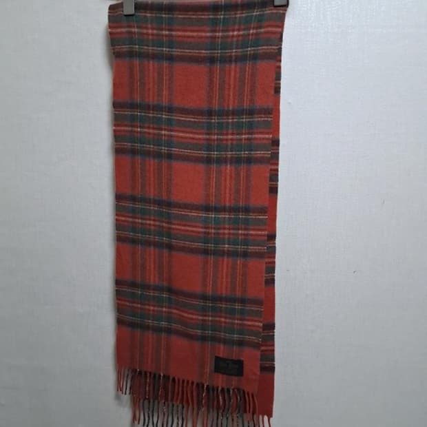 스코틀랜드 글렌프린스 100% 캐시미어머플러 남여공용
스콜틀랜드산