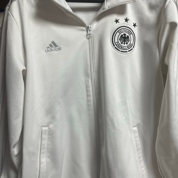 아디다스 대장급 독일 화이트 실버 트랙탑 저지 져지집업 110