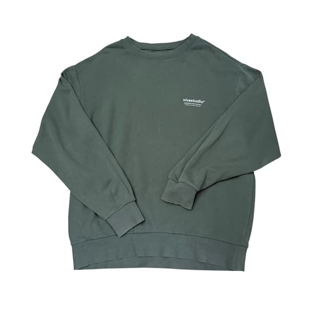 비바스튜디오 맨투맨