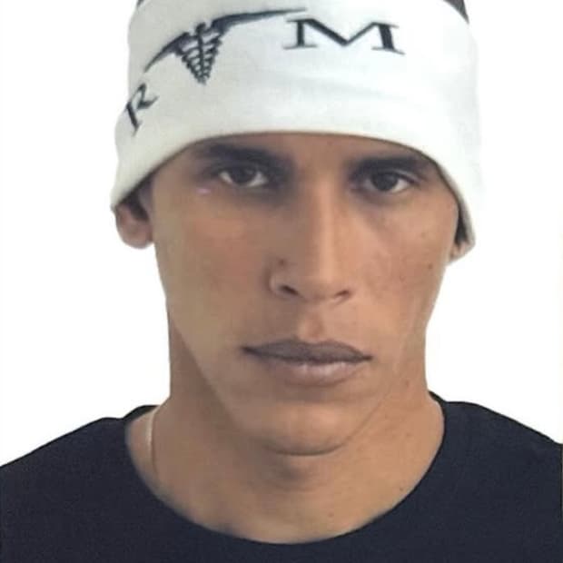 Raga Malak 헤드밴드