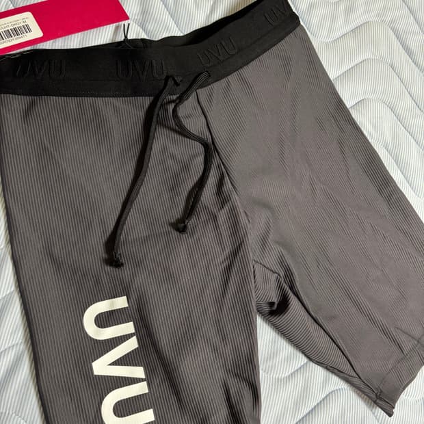 M uvu 하프 타이즈 다크 그레이