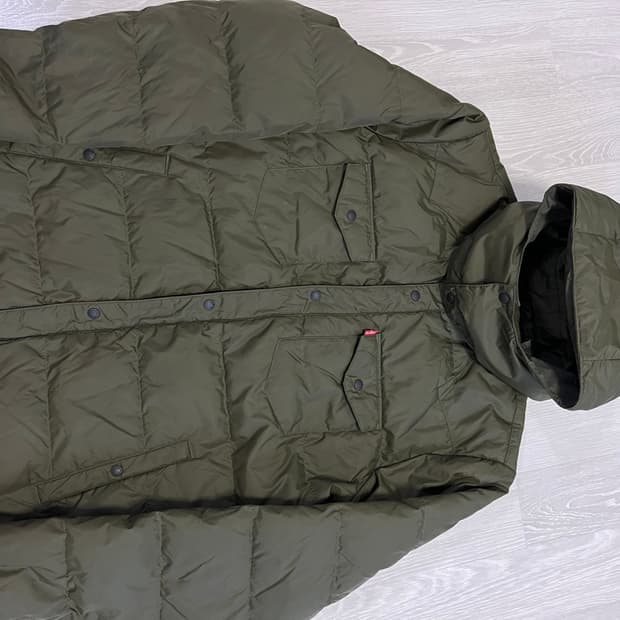 리바이스 경량패딩 M(L)