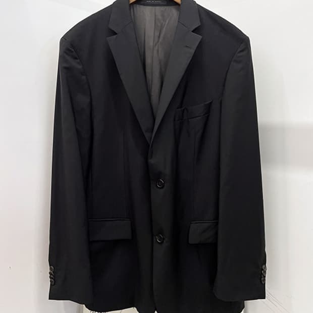 HUGO BOSS (L)
