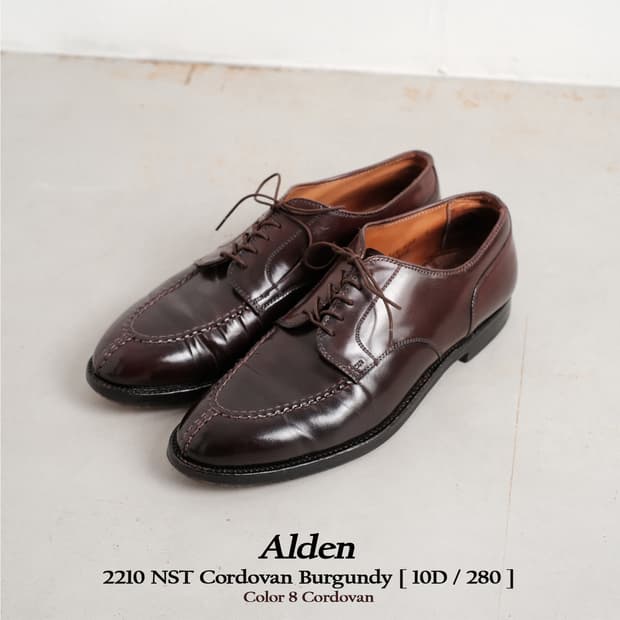 알든 2210 10D NST 버건디 코도반 Y팁