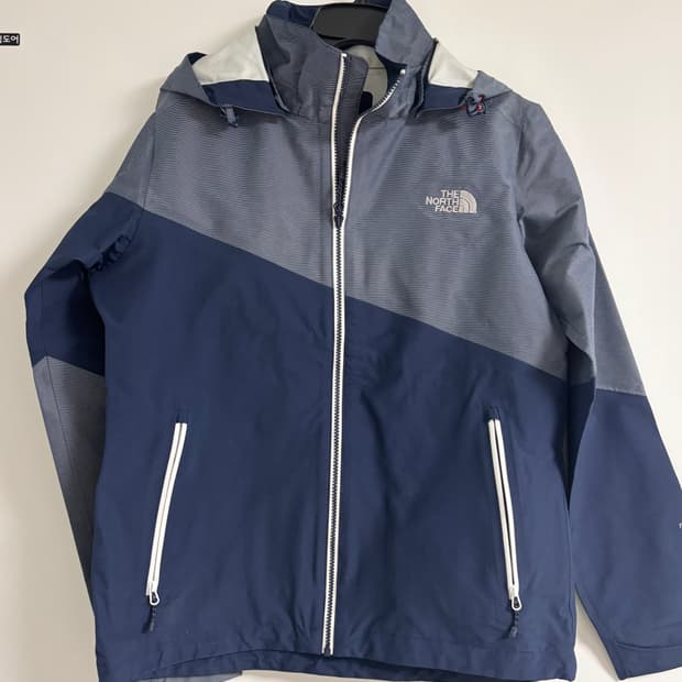 [새상품] 노스페이스 서밋시리즈 자켓