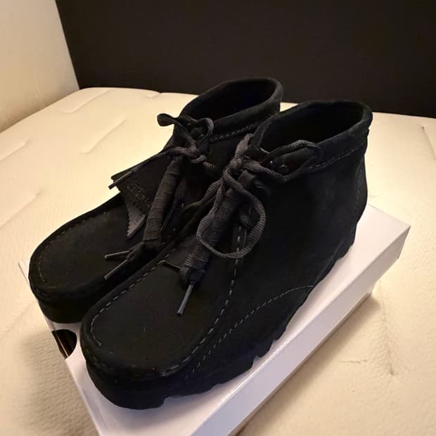Paf x Clarks wallabe UK7.5 (265)