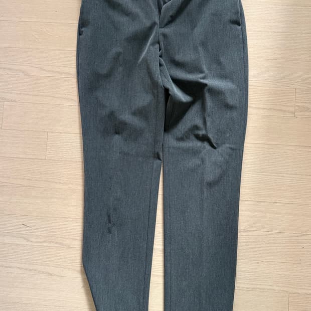 무신사 슬랙스 그레이