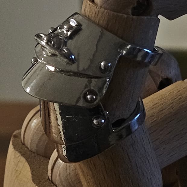 Vivienne westwood armor ring