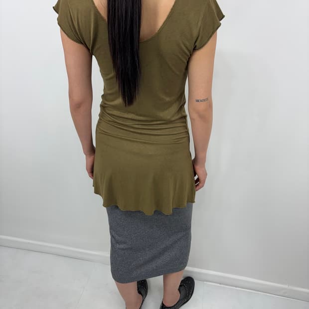 FLARED TEE OLIVE GREEN