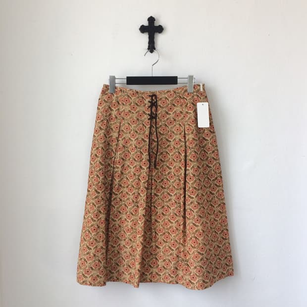 Lace up point flower pattern pleats skir