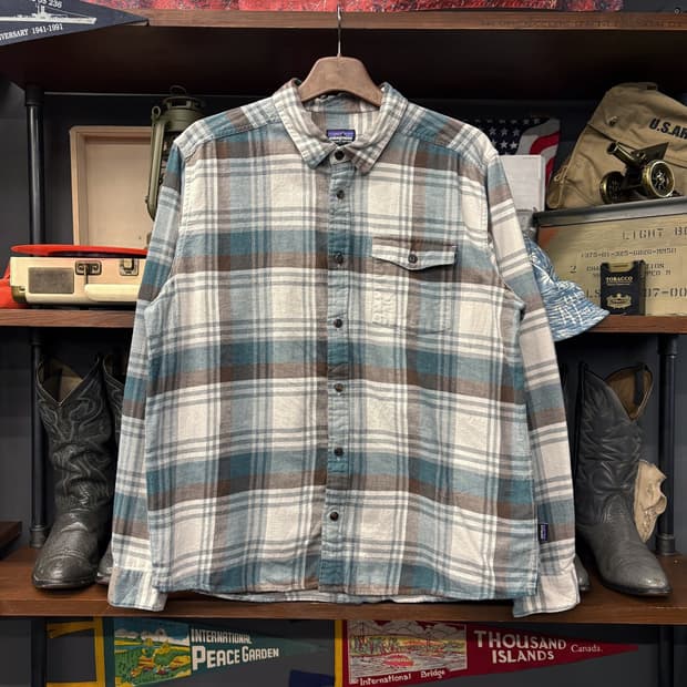 파타고니아 오가닉코튼 타탄 플래드체크 캐주얼 셔츠 캣아이버튼 N659