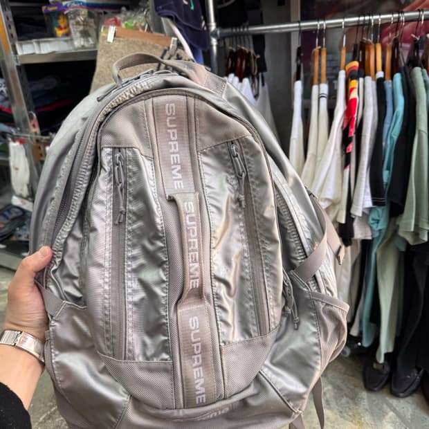 22ss 슈프림 실버백팩 