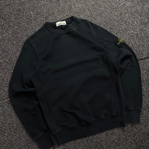 스톤아일랜드 와펜 미니멀 스웻 크루넥 스웻 셔츠 1938