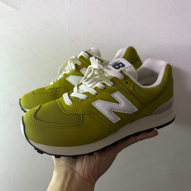 뉴발란스 클레식 574 라임 새제품 (240)