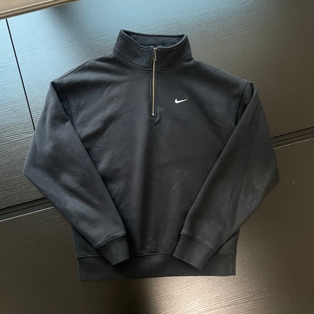 나이키 스우시 반집업