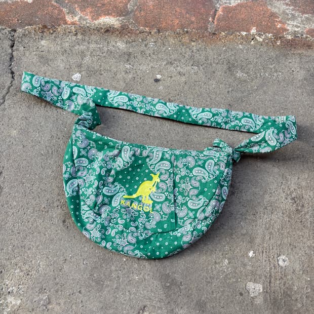 Kangol 캉골 페이즐리 미니 크로스백 가방