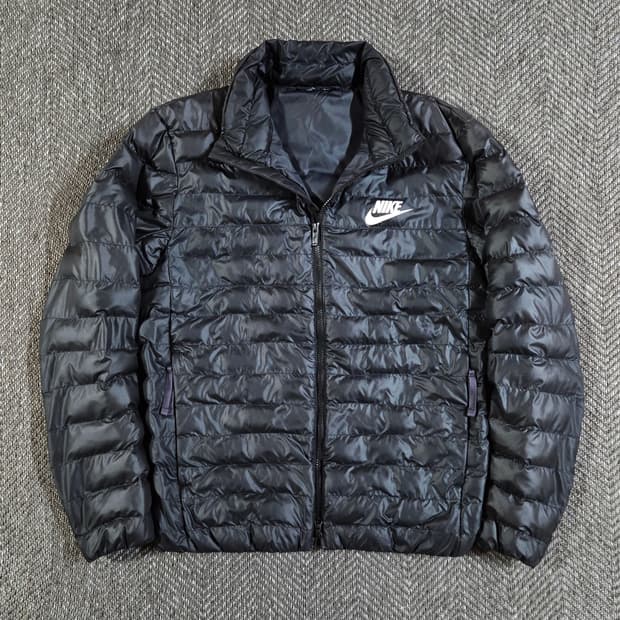 나이키 Nike 퀄티드 투웨이 패딩
