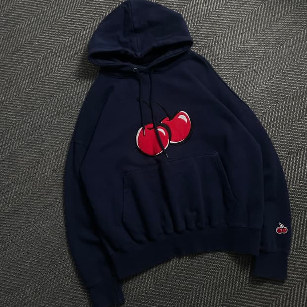 키르시 빅 체리 로고 후드 티셔츠 네이비y 4648