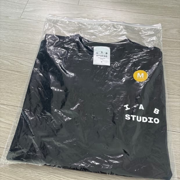 아이앱스튜디오 반팔티 