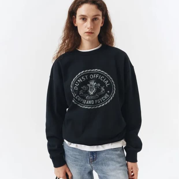 던스트 캠퍼스 스웨트셔츠