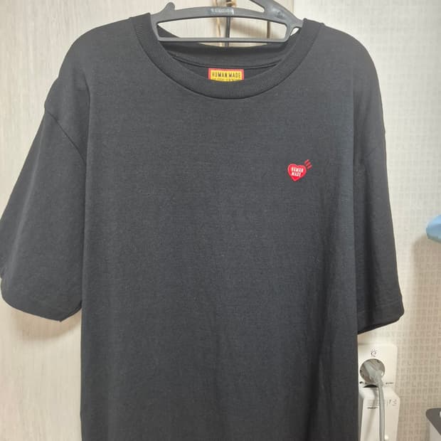 휴먼메이드 하트 반팔 