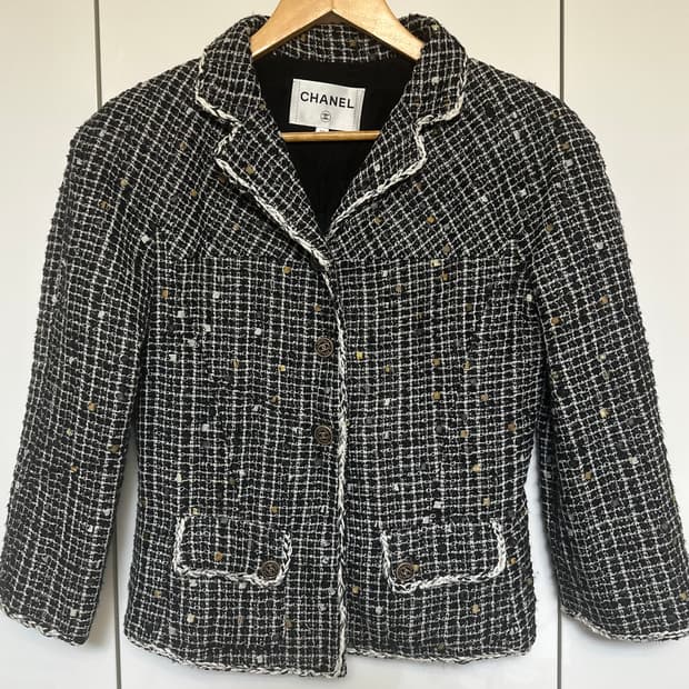 샤넬 트위드 블랙 자켓 정품