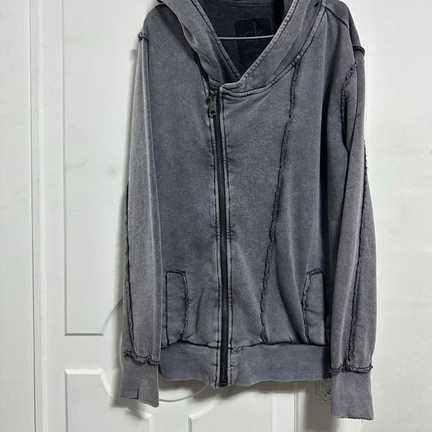 캘빈클라인 사선지퍼 절개 후드집업