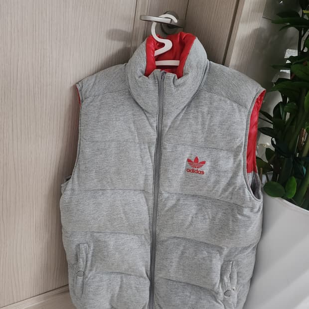 아디다스 조끼 패딩 
