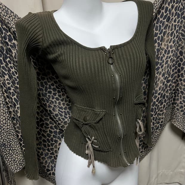 빈티지 오리엔탈 그런지 유넥 슬리브