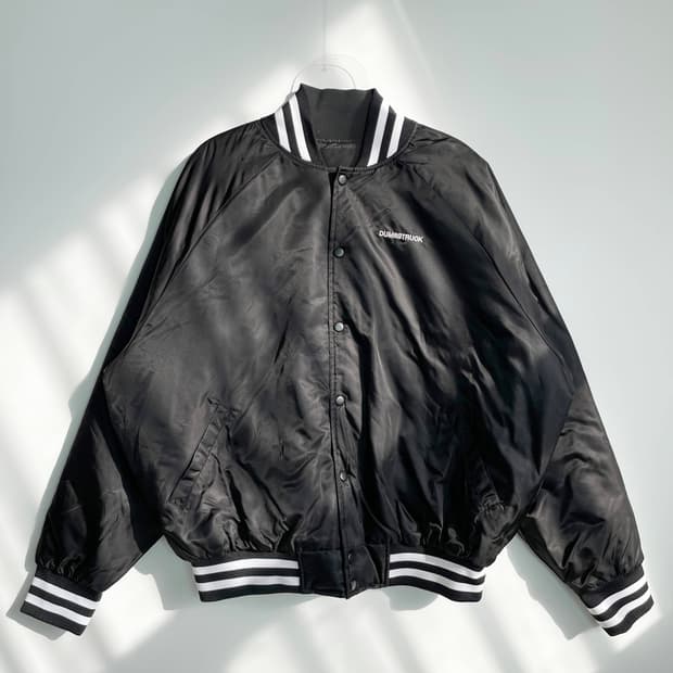 C2 덤브스트럭 블랙 스타디움 재킷 L사이즈