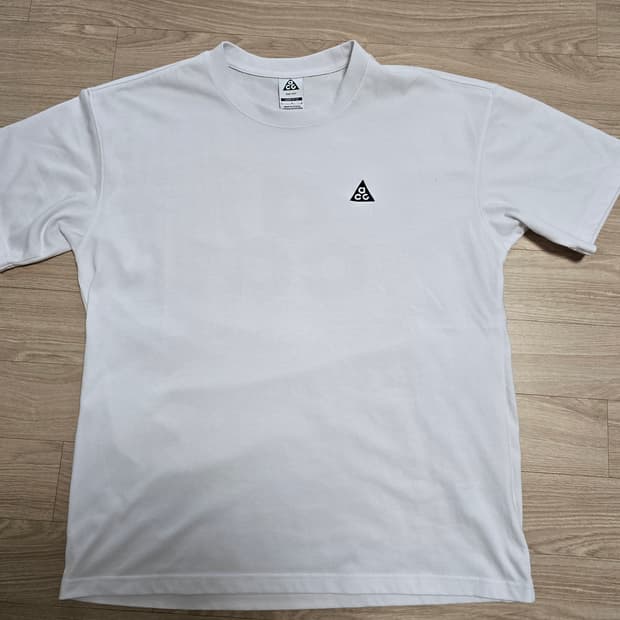 나이키 ACG 반팔티