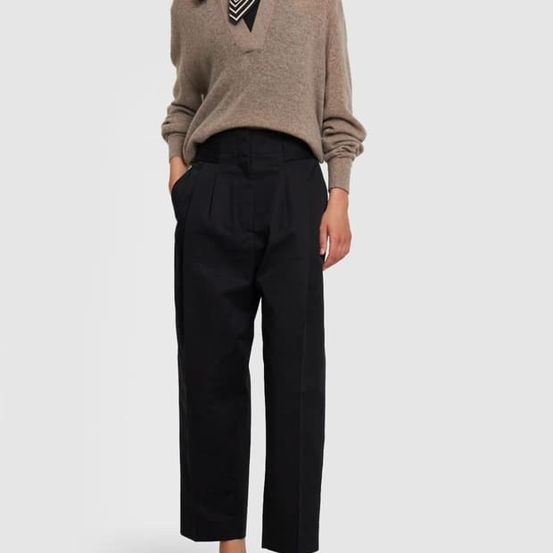 (새상품) toteme 토템 슬랙스 팬츠