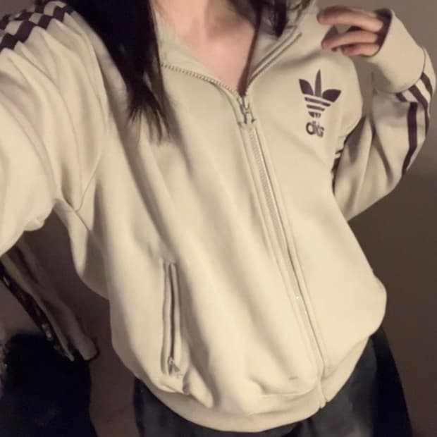 ✨아디다스 모카브라운 후드 져지✨