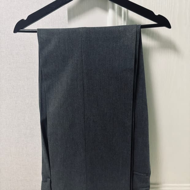 무신사 스탠다드 와이드 히든 밴딩 슬랙스 미디엄 그레이 32