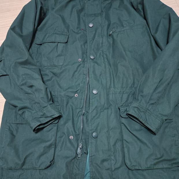 에디바우어 마운틴 파카 팝니다.