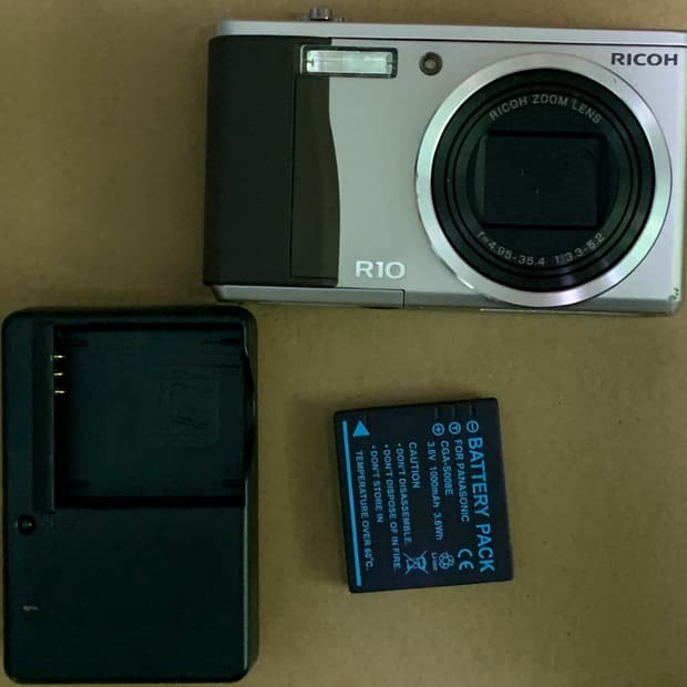 리코 r10 ricoh r10 디카