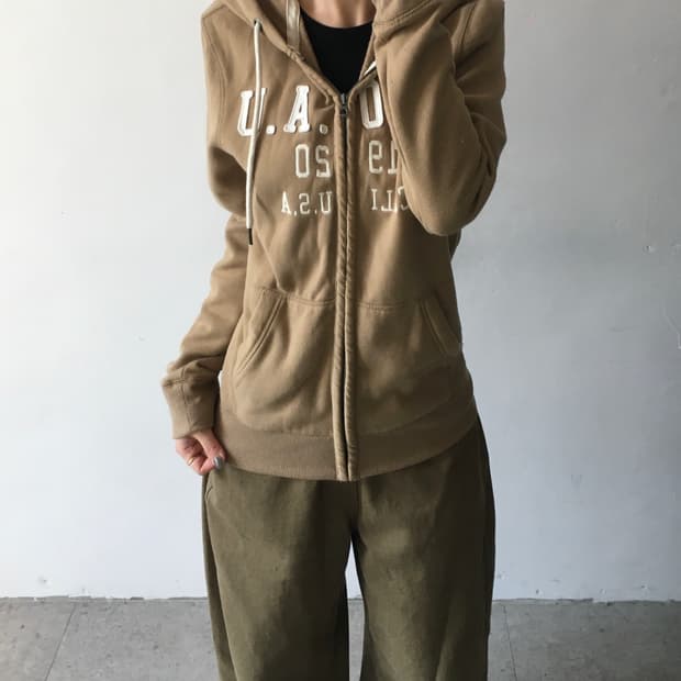 후아유 빅로고 후드집업