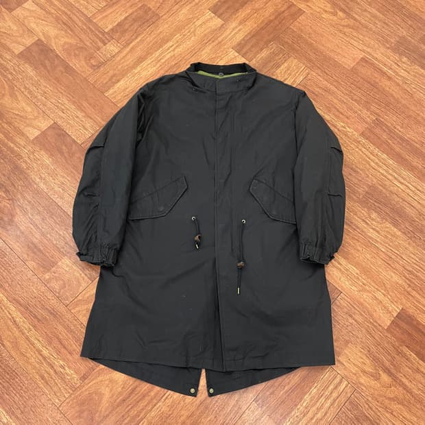 카이아크만 블랙 피쉬테일 파카