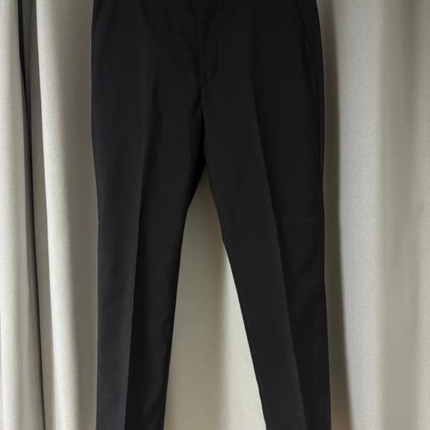 프라다 다크 그레이 버진 울 슬랙스