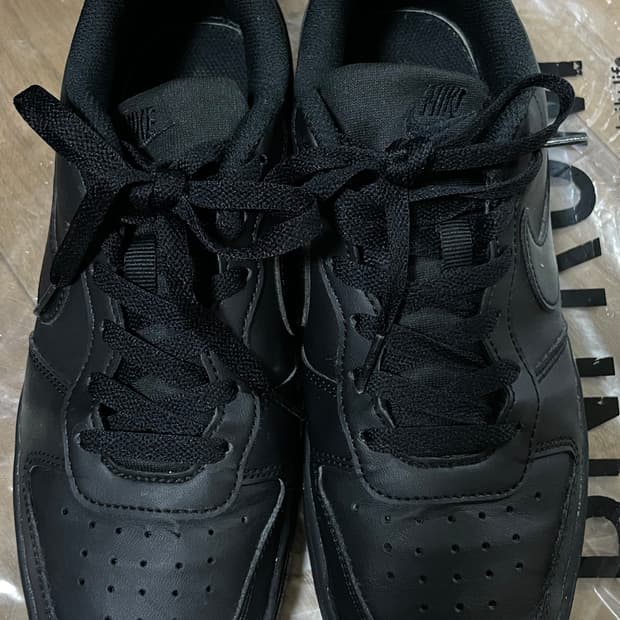 나이키 코트버로우 운동화