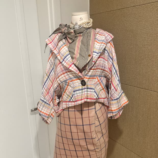 비비안웨스트우드 하치룩가디건