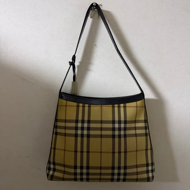 클레식 버버리 빈티지 노바체크 숄더백