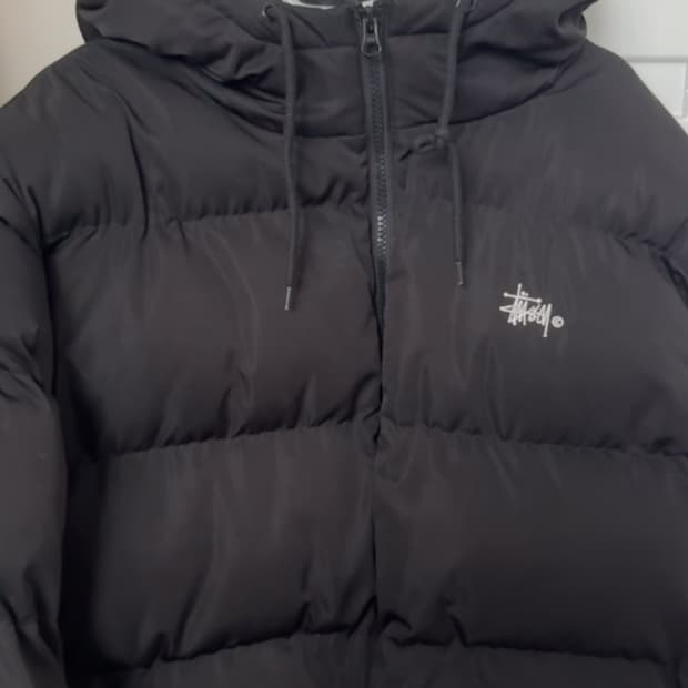 스투시 그래피티 후드 패딩