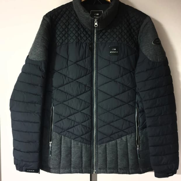 아이더 제니움 남자 패딩.   싸이즈 100