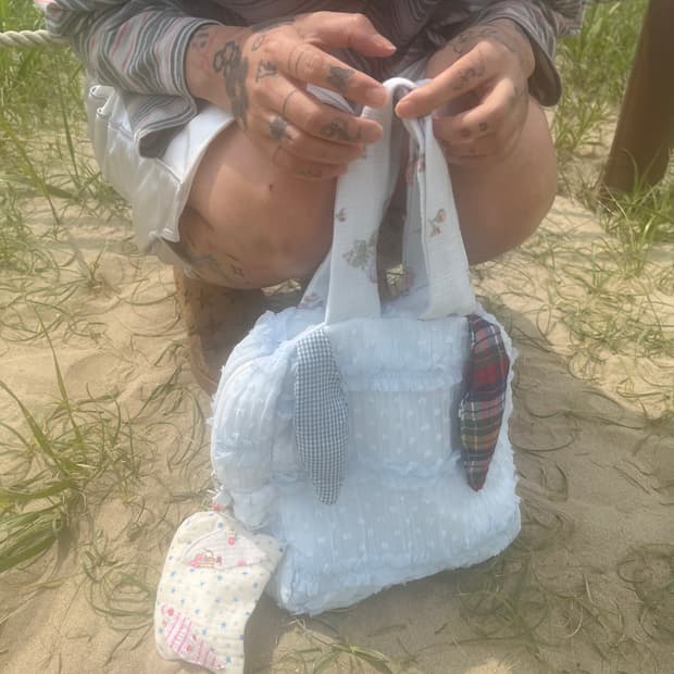 🩵eggu engel shasha  tote bag🩵
