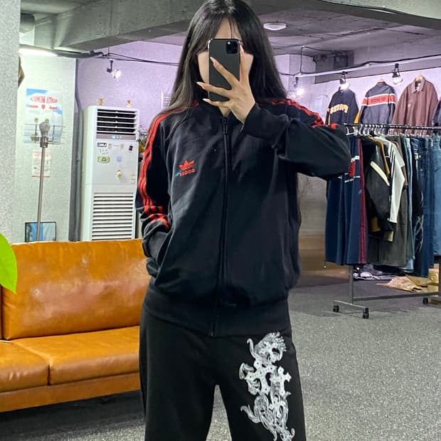 아디다스 슈퍼스타 DMC 트랙탑 B5431