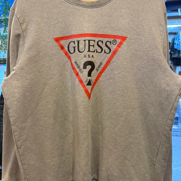 게스 그레이 맨투맨