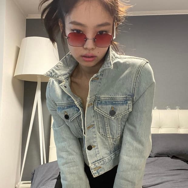 젠틀몬스터 블랙핑크 제니 콜라보-데이지02