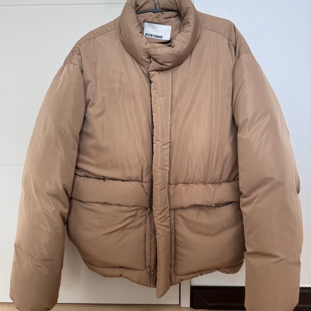 비슬로우 패딩 팝니다.(L사이즈)