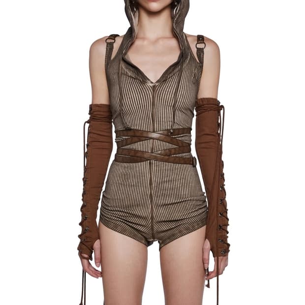 Dollskill darkerwavs 점프수트 나띠 착용 M